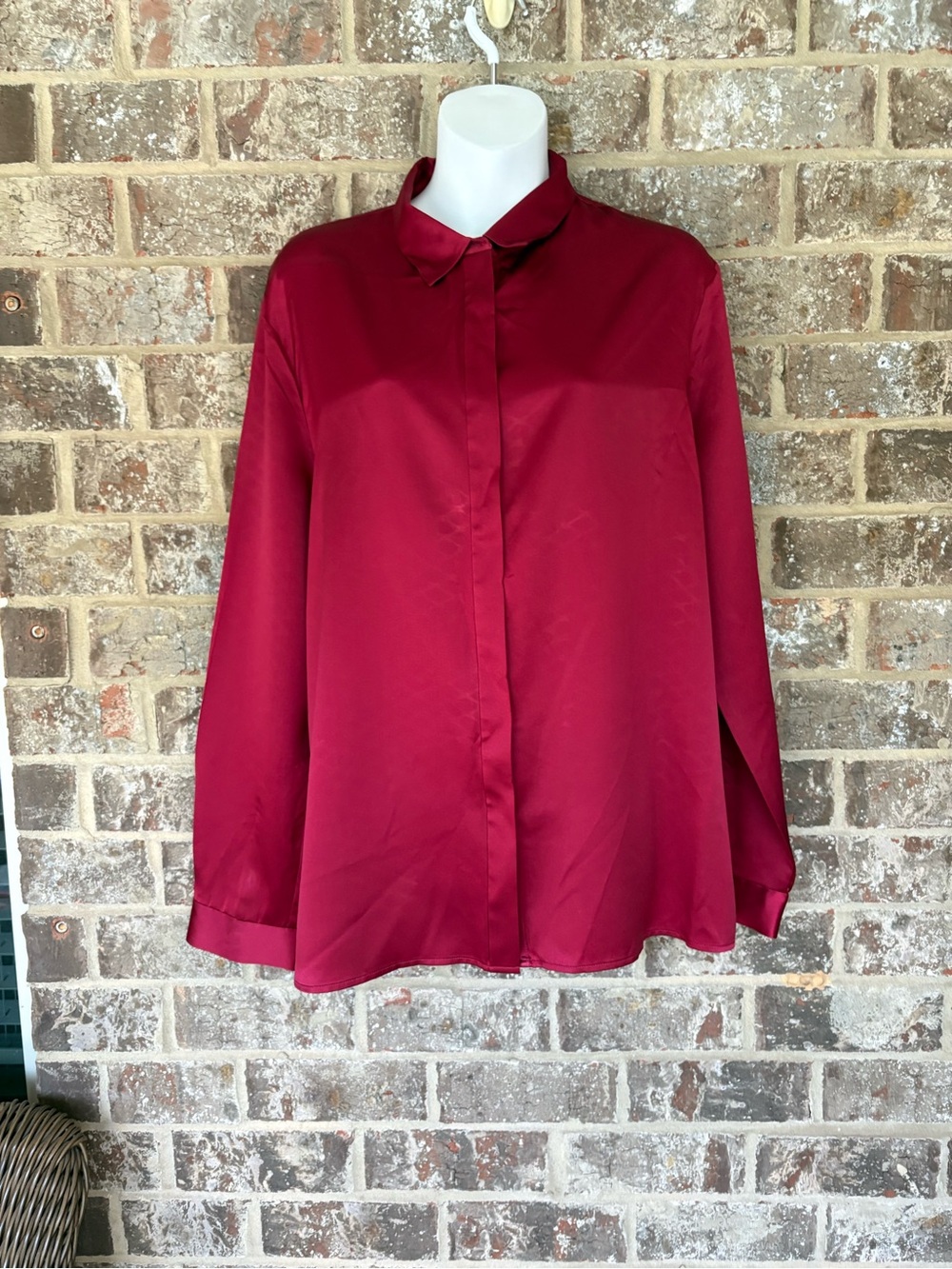 LILYSILK Concealed Placket Silk Shirt Size XL In Button Front Basic